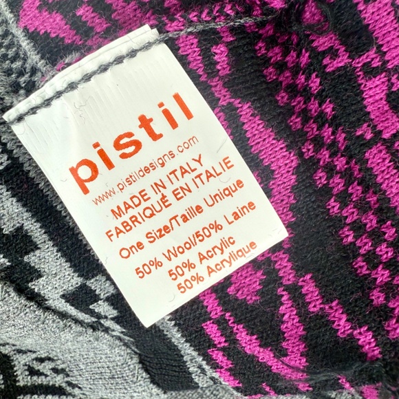 NWT Pistil Winter Beanie Stocking Ski Cap Isabetta Magenta Aztec Christmas Gift - Picture 5 of 14